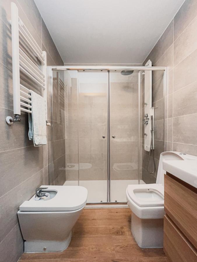 Habitacion En Vivienda Centrica Bilbao Apartment Bagian luar foto