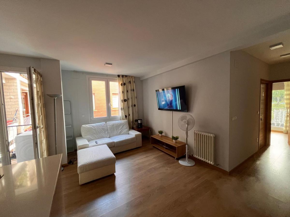 Habitacion En Vivienda Centrica Bilbao Apartment Bagian luar foto